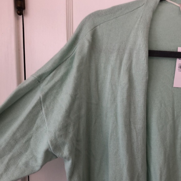 Loft Outlet Shirttail Open Cardigan - Picture 3 of 9